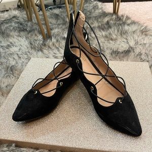 Cute flats laced up, they are slightly worn but in great condition.